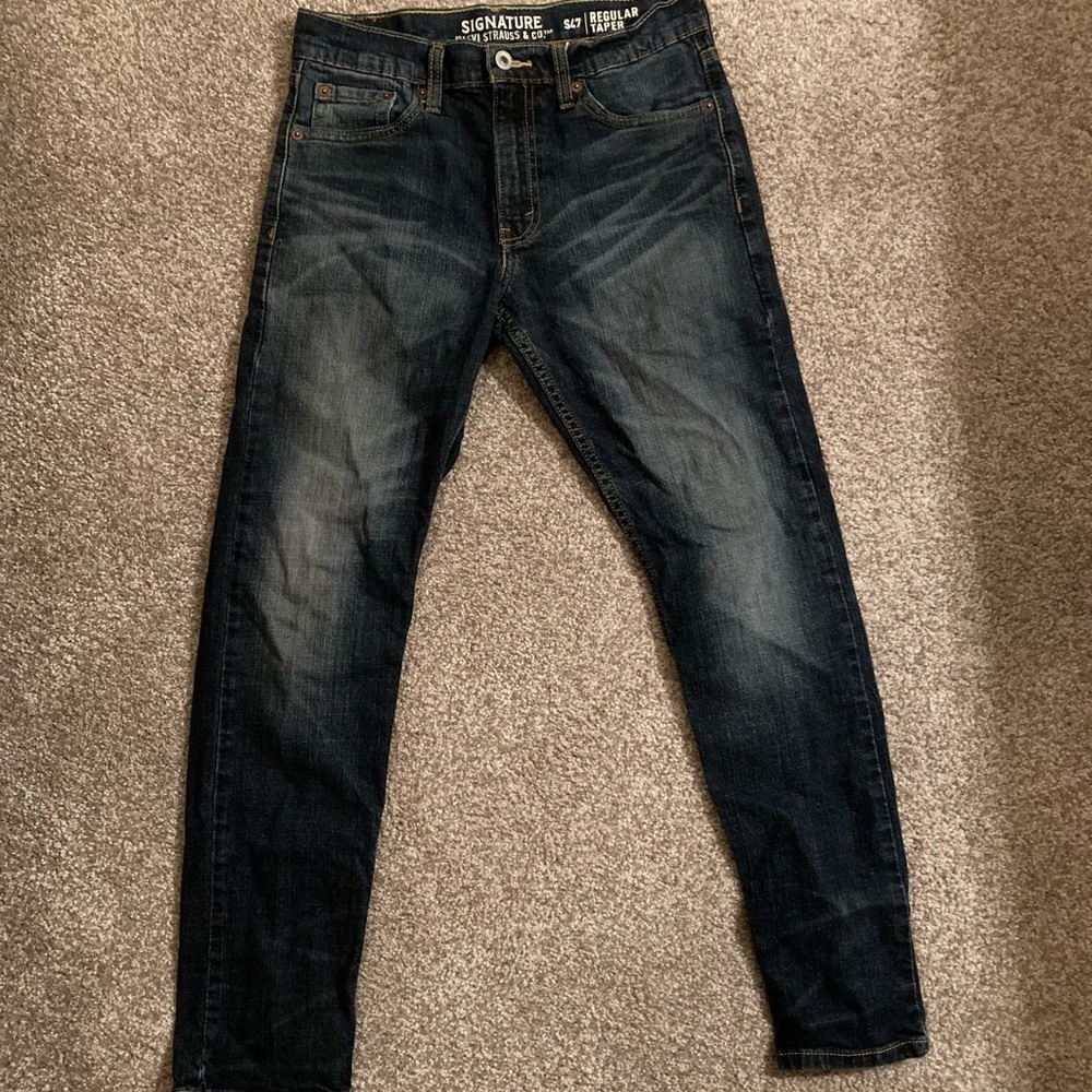 Levi’s pants